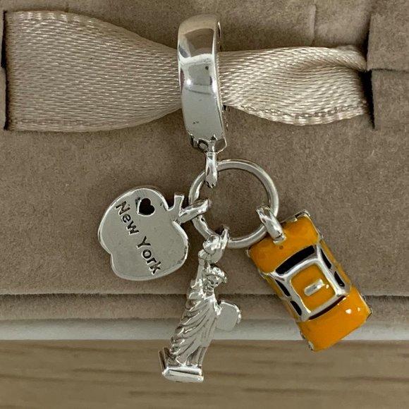 Pandora Symbols of New York City Dangle Charm - Picture 5 of 6